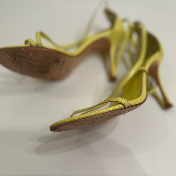 Alice and Olivia Neon Yellow Strappy Heels in Neon Yellow.|Green In Size 8.5 - Picture 10 of 11